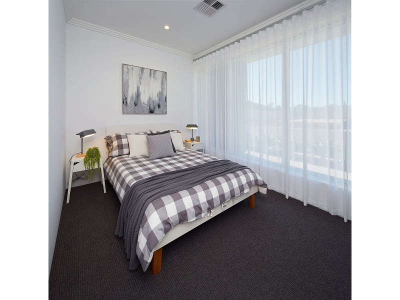 6 Beethoven Street, Banksia Grove WA 6031