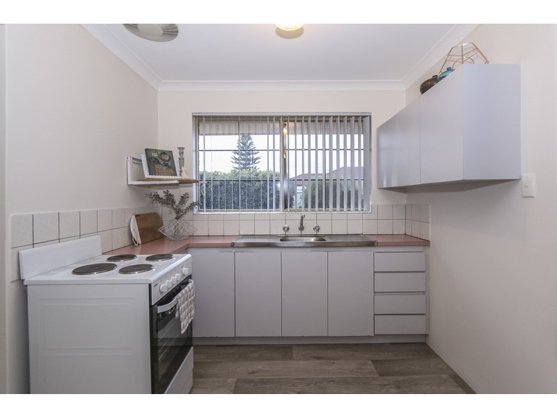 3B Freeland Way, Eden Hill WA 6054