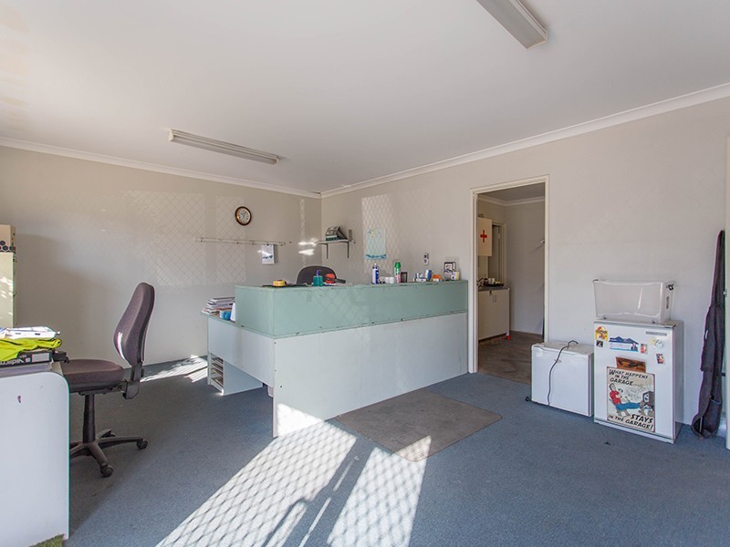 1 8 Bombardier Road, Wangara WA 6065