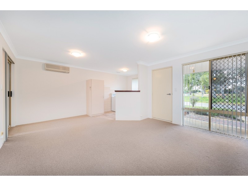 2/2 Cygnet Court, High Wycombe WA 6057