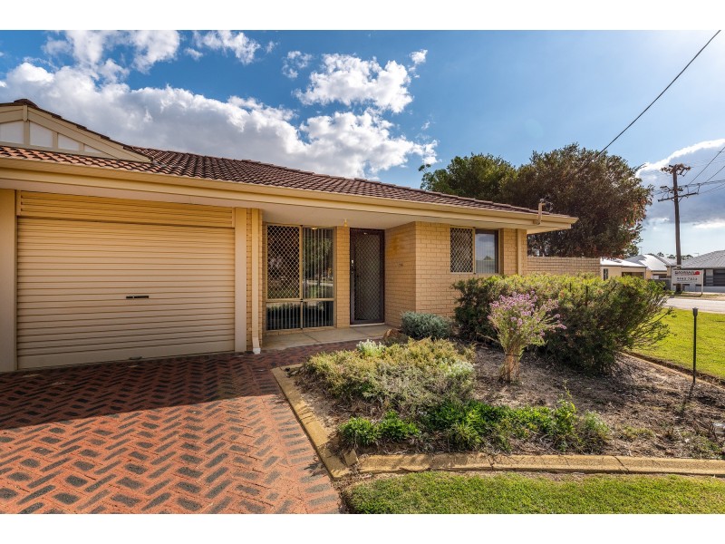 2/2 Cygnet Court, High Wycombe WA 6057