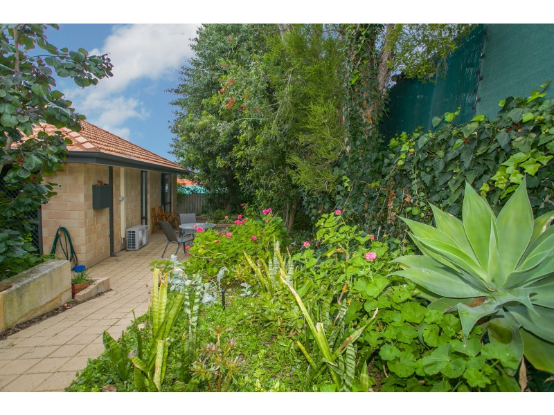 630 Beach Road, Hamersley WA 6022