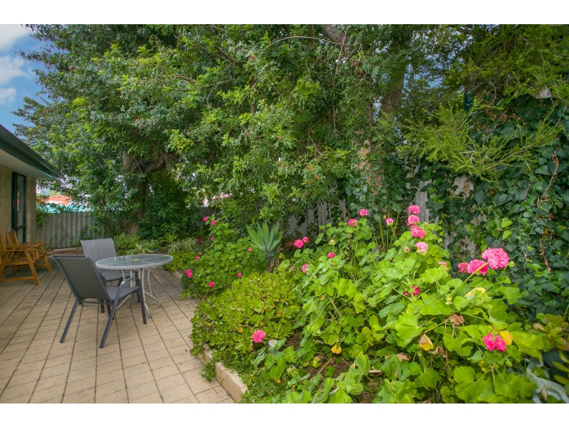 630 Beach Road, Hamersley WA 6022