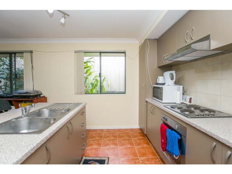 630 Beach Road, Hamersley WA 6022