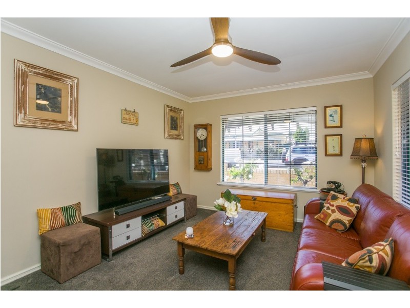 16 Plaistow Street, Joondalup WA 6027