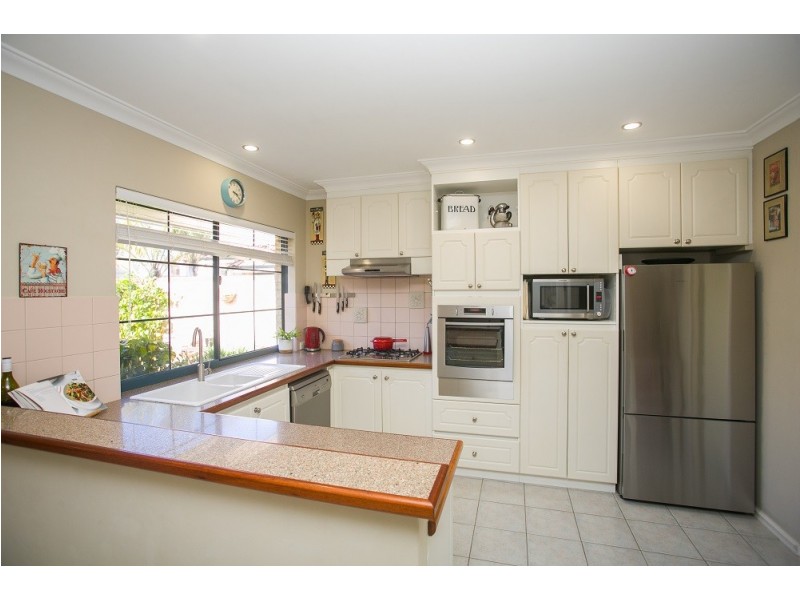 16 Plaistow Street, Joondalup WA 6027