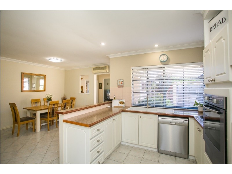 16 Plaistow Street, Joondalup WA 6027