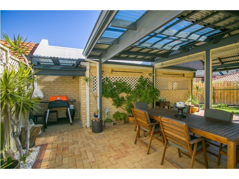 16 Plaistow Street, Joondalup WA 6027
