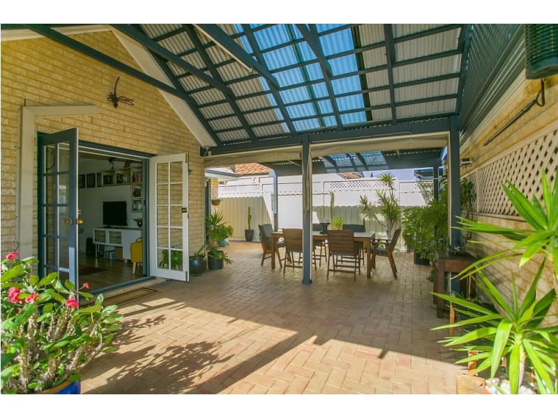 16 Plaistow Street, Joondalup WA 6027