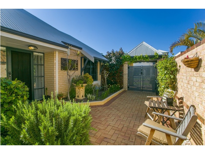 16 Plaistow Street, Joondalup WA 6027