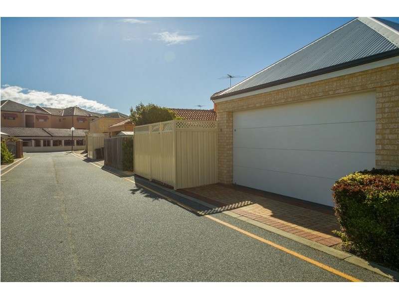 16 Plaistow Street, Joondalup WA 6027