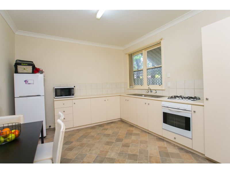 13 DEERING STREET, Westminster WA 6061