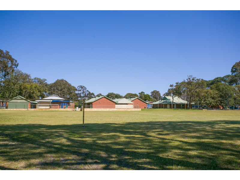 13 DEERING STREET, Westminster WA 6061