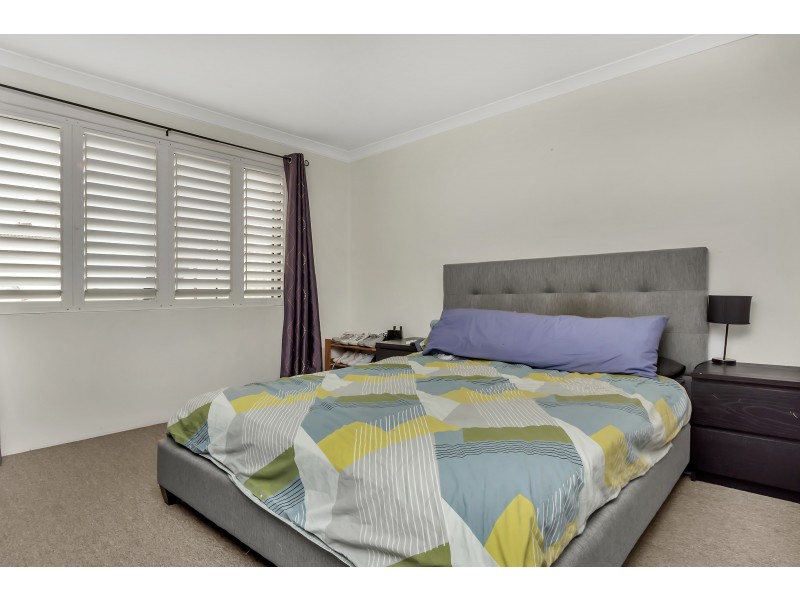 12 Florida Drive, Landsdale WA 6065