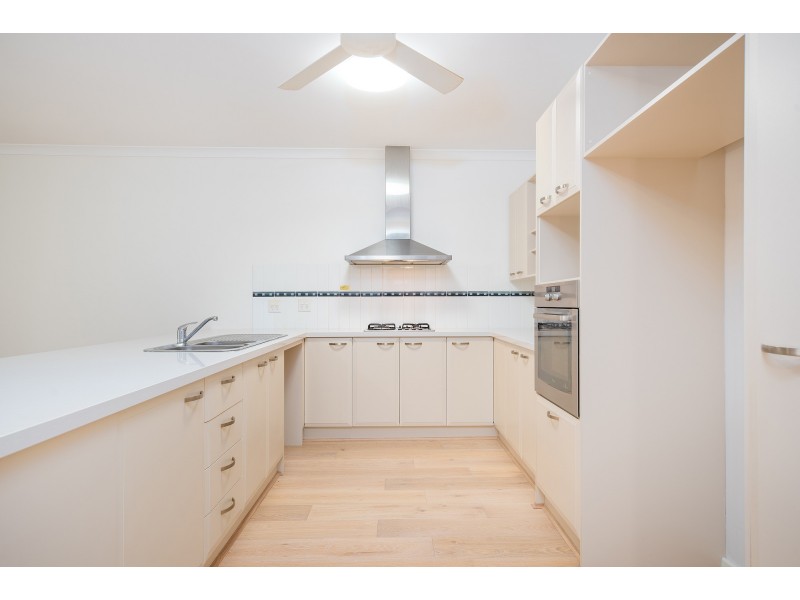 2/71 Ruislip Street, Wembley WA 6014