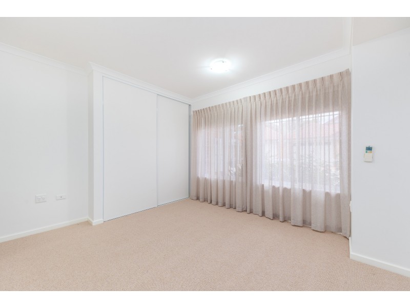 2/71 Ruislip Street, Wembley WA 6014
