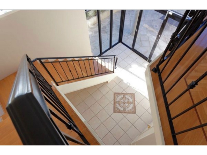 B/25 Tweeddale Road, Applecross WA 6153