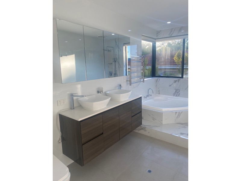 B/25 Tweeddale Road, Applecross WA 6153