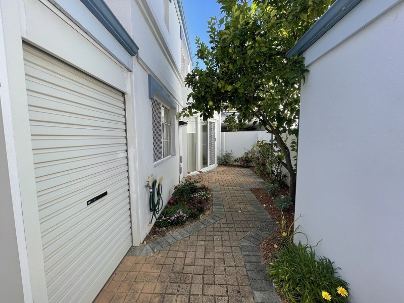 12/40 Mill Point Road, South Perth WA 6151