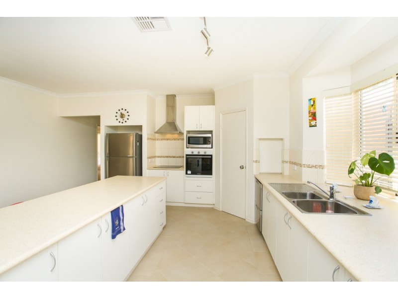 17 Ludlow Loop, Pinjarra WA 6208