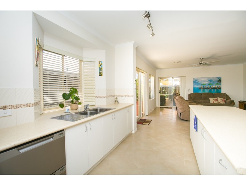 17 Ludlow Loop, Pinjarra WA 6208