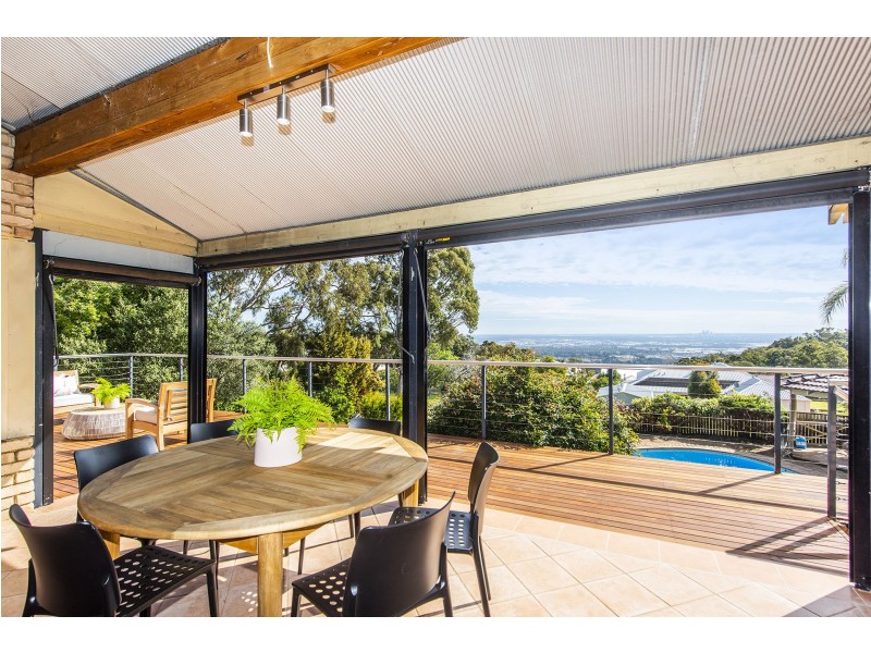 6 A Seaview Terrace, Kalamunda WA 6076