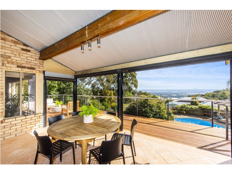 6 A Seaview Terrace, Kalamunda WA 6076