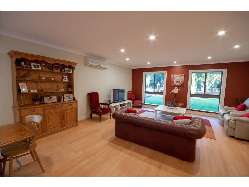 58 Park Street, Henley Brook WA 6055