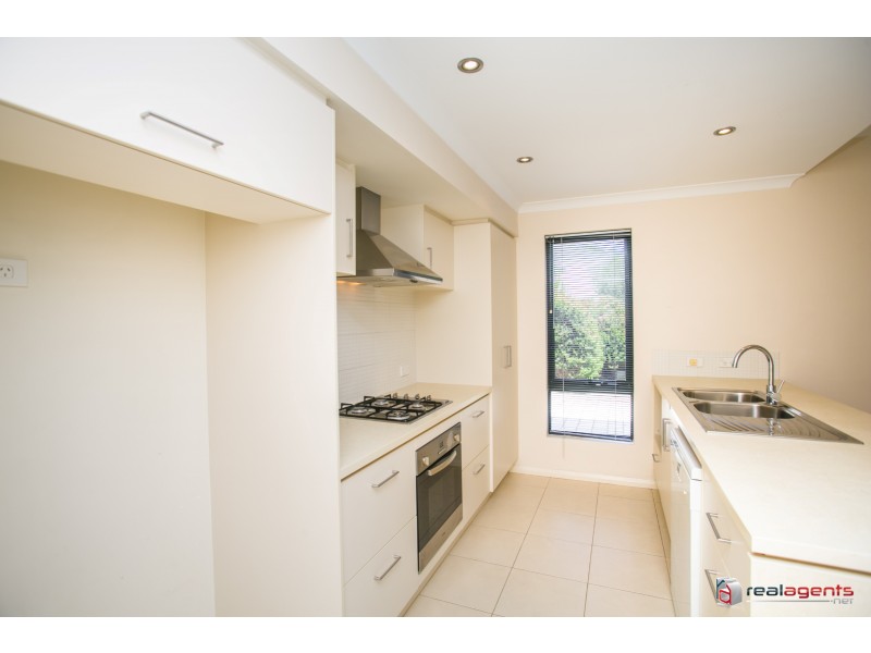 8 Perway Lane, Bassendean WA 6054