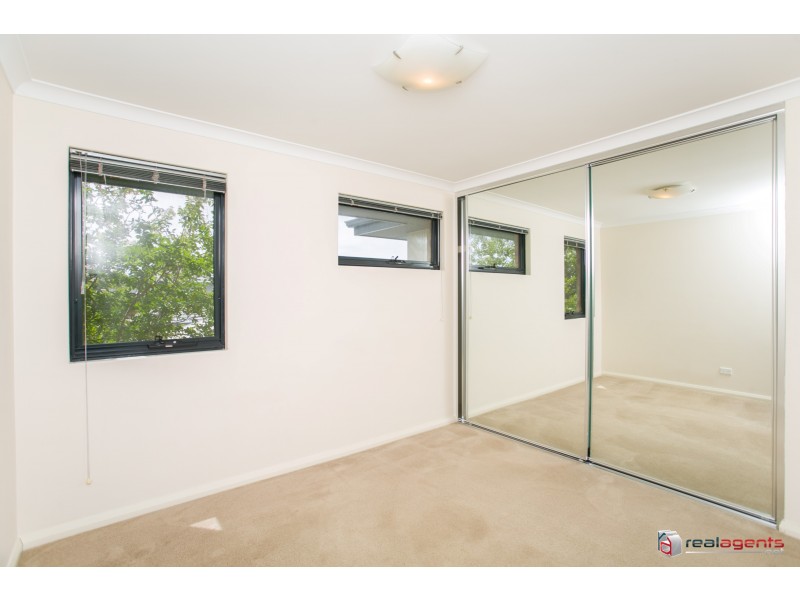 8 Perway Lane, Bassendean WA 6054
