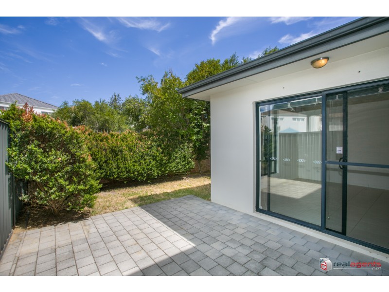 8 Perway Lane, Bassendean WA 6054