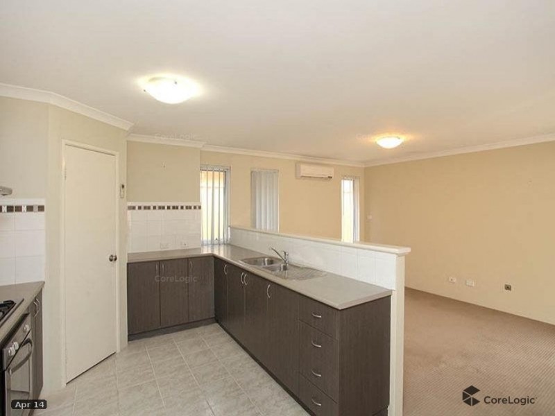 44 Jedburgh Loop, Sinagra WA 6065