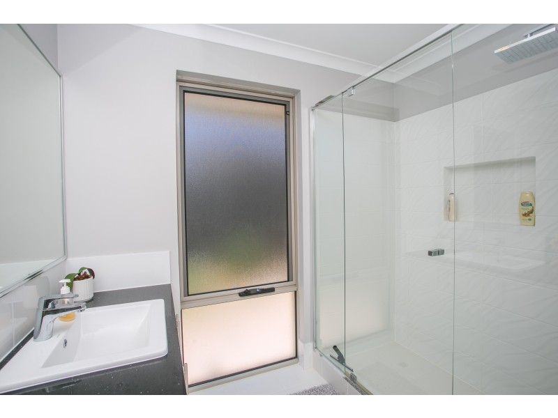 12 Pebley Way, Aveley WA 6069