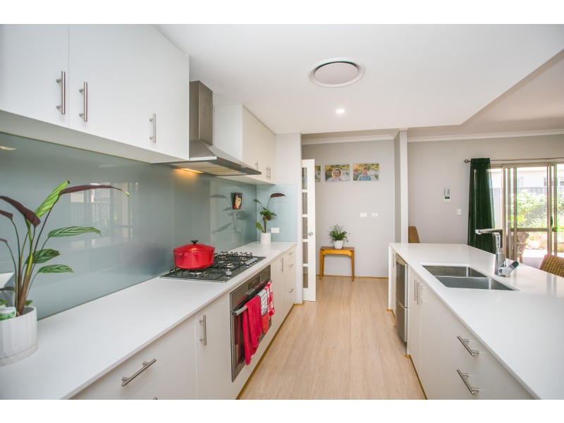 12 Pebley Way, Aveley WA 6069