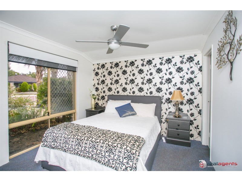 16 White Gum Drive, Jane Brook WA 6056