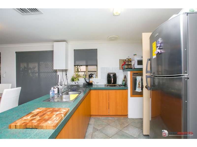 16 White Gum Drive, Jane Brook WA 6056