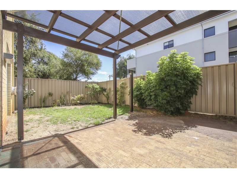 1/132 Sixth Avenue, Inglewood WA 6052