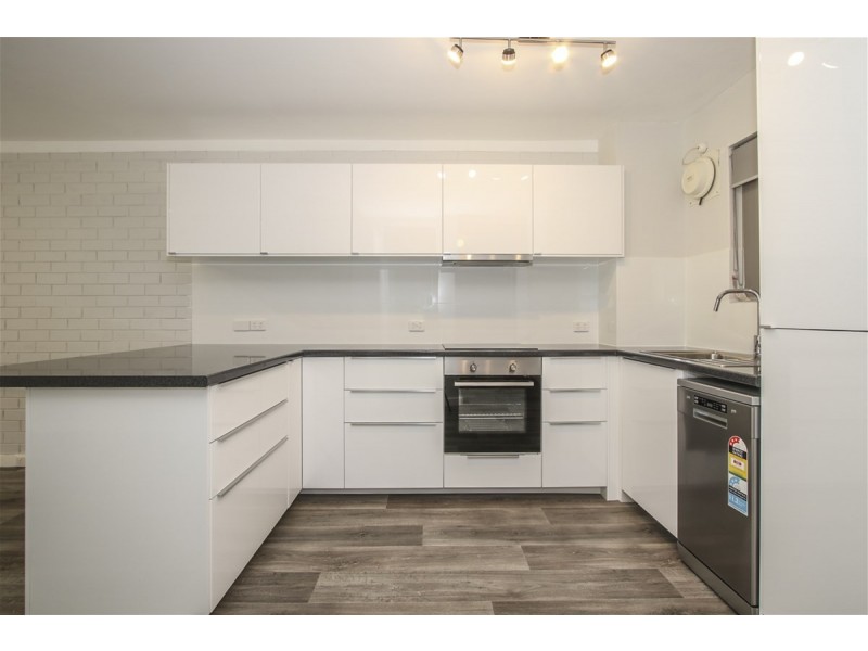 1/132 Sixth Avenue, Inglewood WA 6052