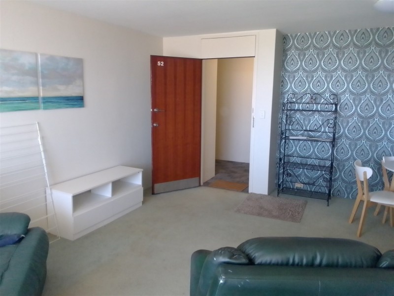 52/16 Leeder Street, Glendalough WA 6016