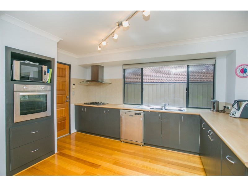 71 WYATT ROAD, Hocking WA 6065