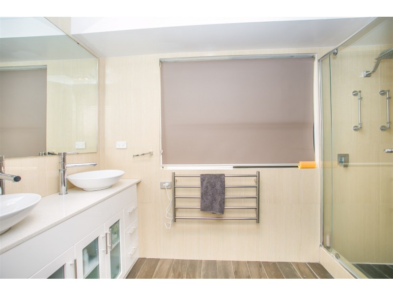 71 WYATT ROAD, Hocking WA 6065