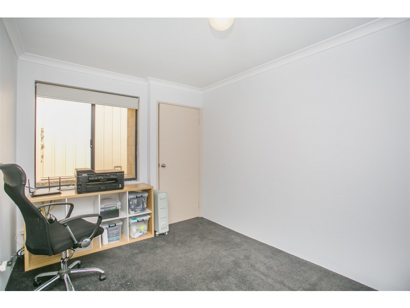 71 WYATT ROAD, Hocking WA 6065