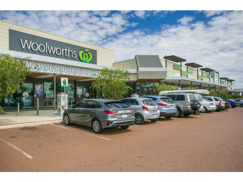 71 WYATT ROAD, Hocking WA 6065