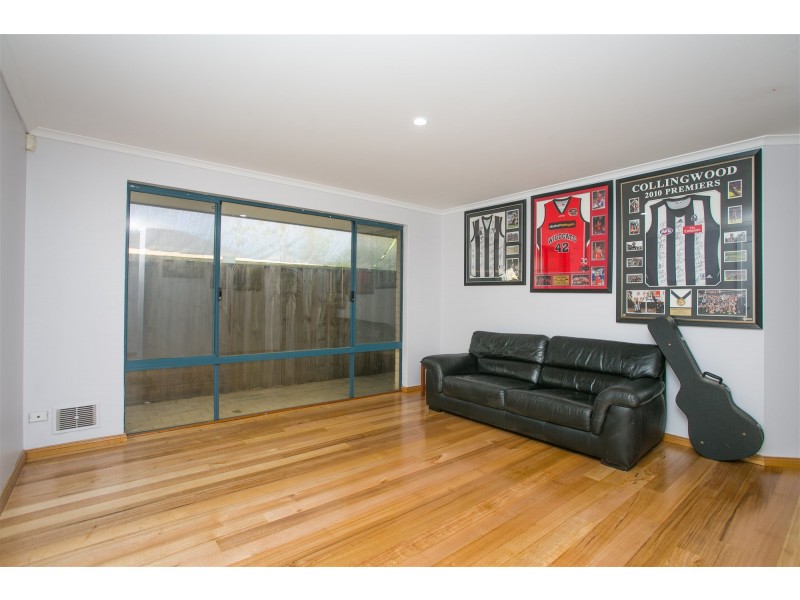 6 GREEN CLOSE, Connolly WA 6027