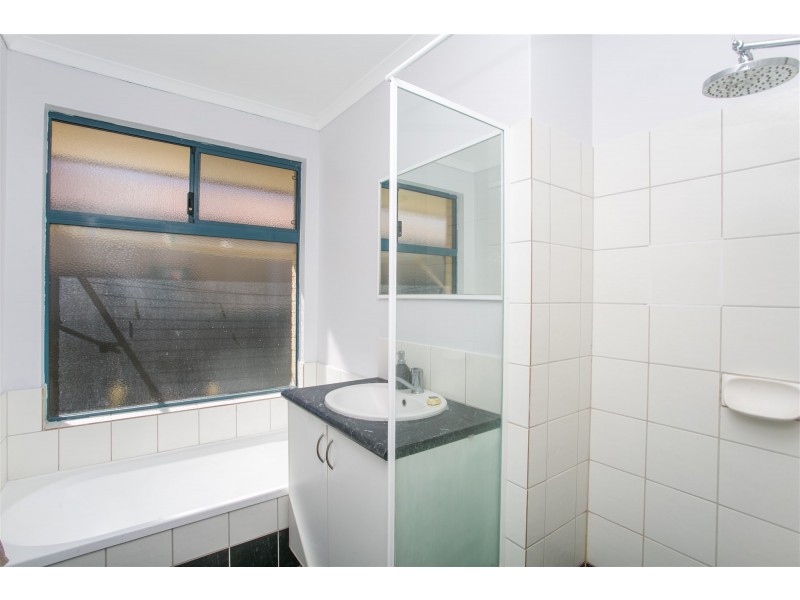 6 GREEN CLOSE, Connolly WA 6027