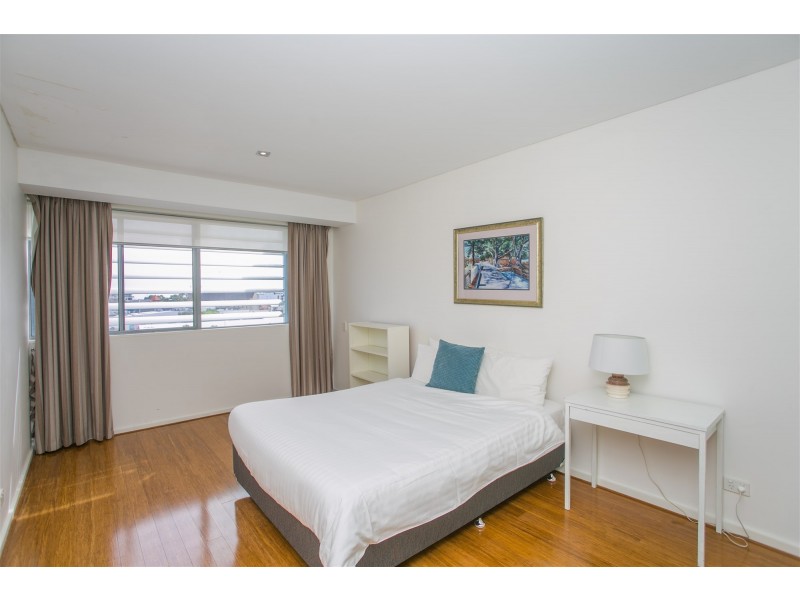 18/185 High Street, Fremantle WA 6160