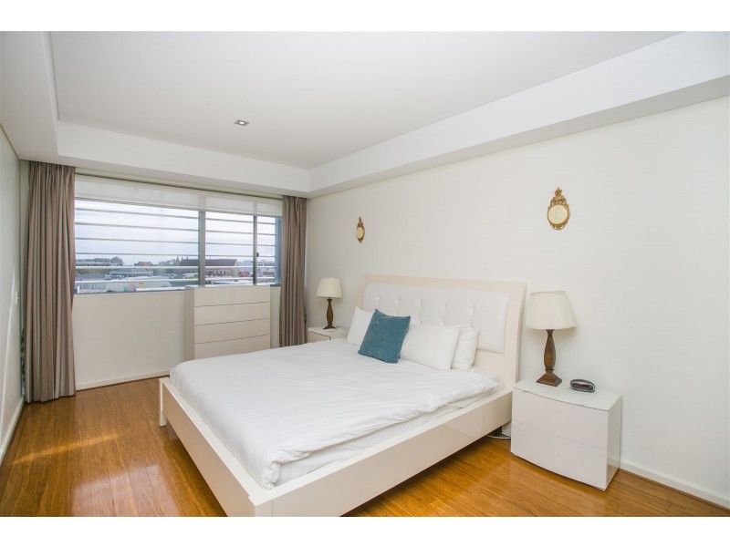 18/185 High Street, Fremantle WA 6160