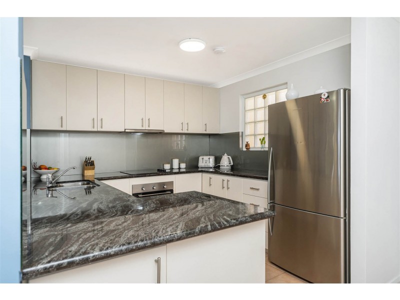 220/68 Southside Drive, Hillarys WA 6025