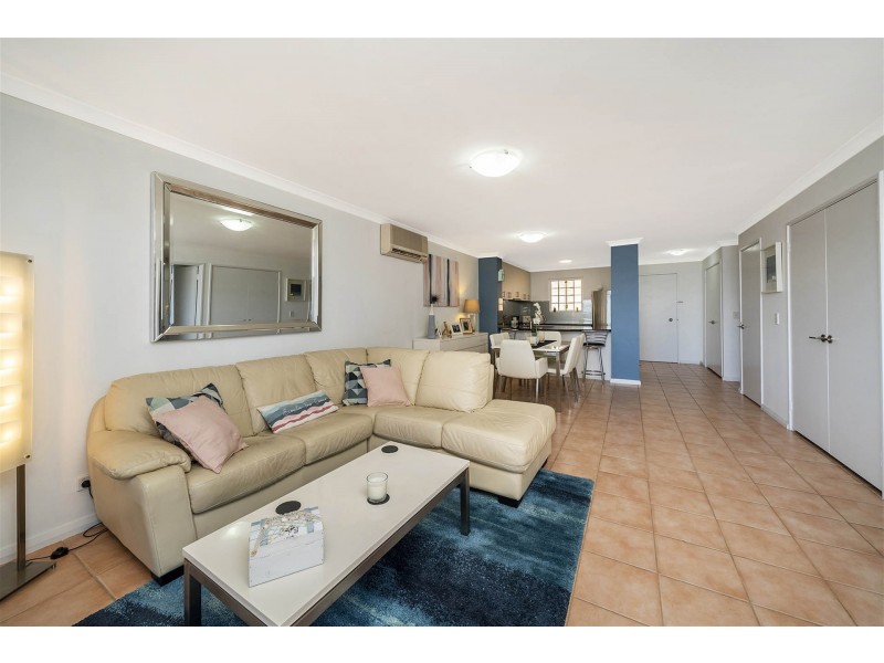 220/68 Southside Drive, Hillarys WA 6025