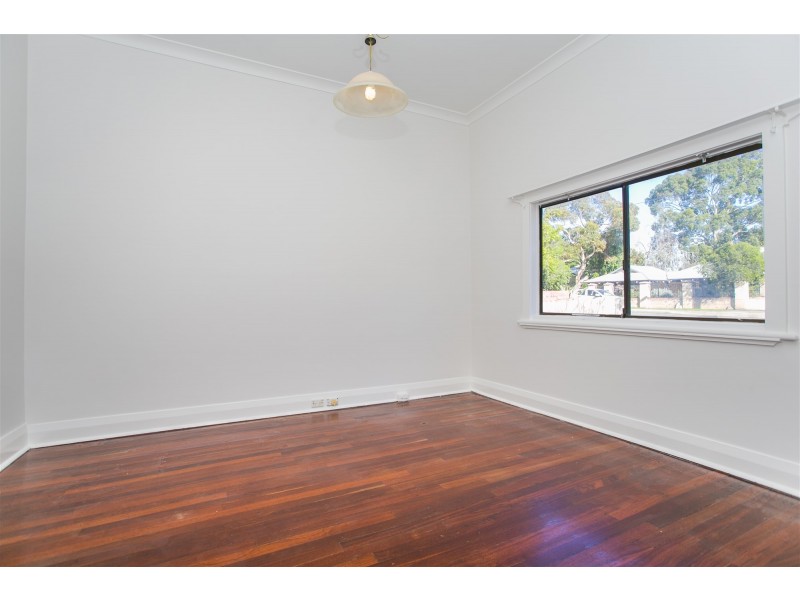 15 James Street, Bassendean WA 6054